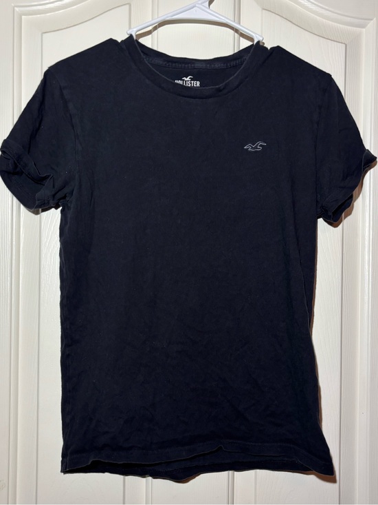 Hollister Other - Hollister Men's Black Crewneck Tee